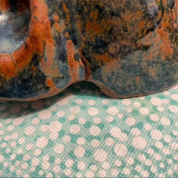 Handmade Pottery Skull Candle Holder - Picture 9 of 10